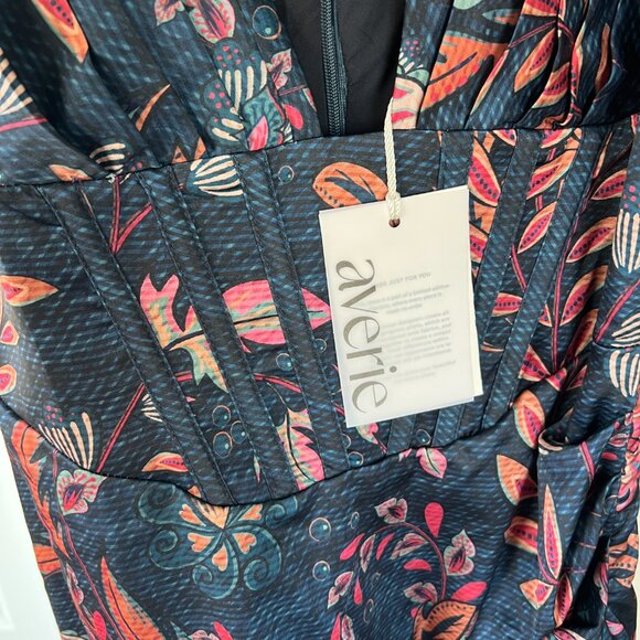 NWT! Averie Halley Draped Midi Dress in a floral print on a cobalt blue size S - Picture 10 of 13